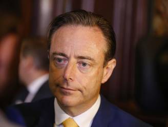 Te veel verkeersboetes: De Wever roept schepenen op het matje