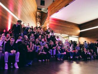 ModeMuseum en DE SINGEL organiseren nocturnes voor jong talent