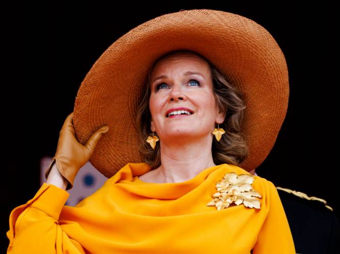 Koningin Mathilde (50) lijkt perfect: is ze dat echt? “Ze is slim genoeg om niet in dezelfde val te trappen als Diana”