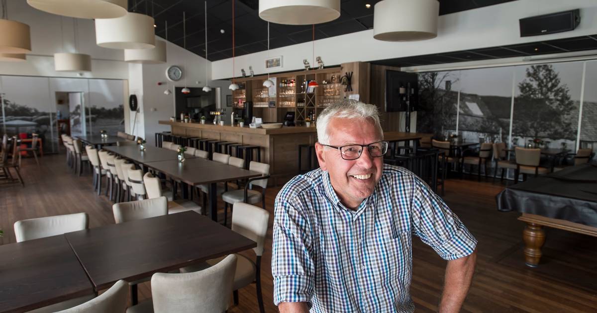 Oud-wethouder Van de Wiel nieuwe beheerder van café Ome Toon in Biest-Houtakker