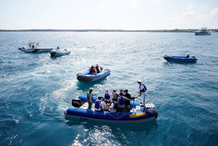 De oostelijke Stille Oceaan nabij het eiland Santa Cruz. Beeld REUTERS