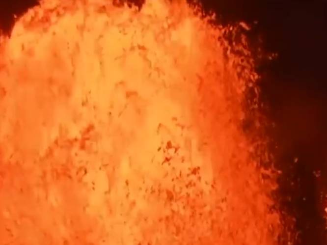 Indrukwekkend: nachtbeelden tonen lavastroom in Hawaï