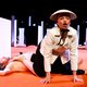Recensie: Mission Molière belooft scherpe satire, maar is vaak flauw en gekunsteld