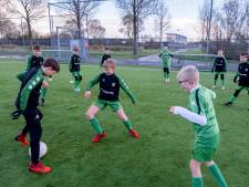 Voetbalvereniging Zeelandia Middelburg krijgt hoofdveld van kunstgras 