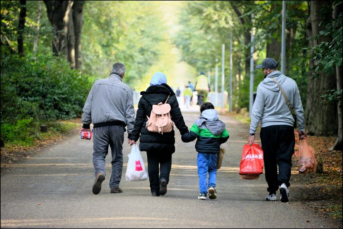 Te weinig asielzoekers in Brabantse woonwijken; gemeenten lopen massaal  achter met verplichte huisvesting | Brabant | bd.nl