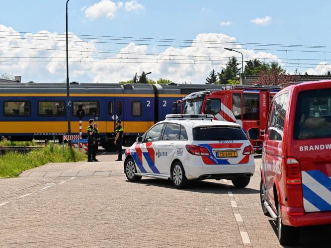 ProRail onderzoekt veiligheid spoorwegovergang Prinsenbeek na noodlottig ongeval