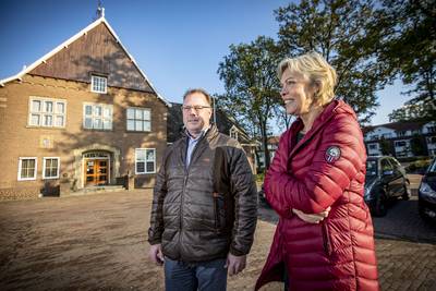 Gemeentehuis Weerselo: Angstvallig stil na met bombarie gepresenteerde plannen