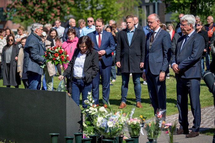 De herdenking van de vuurwerkramp in Enschede.