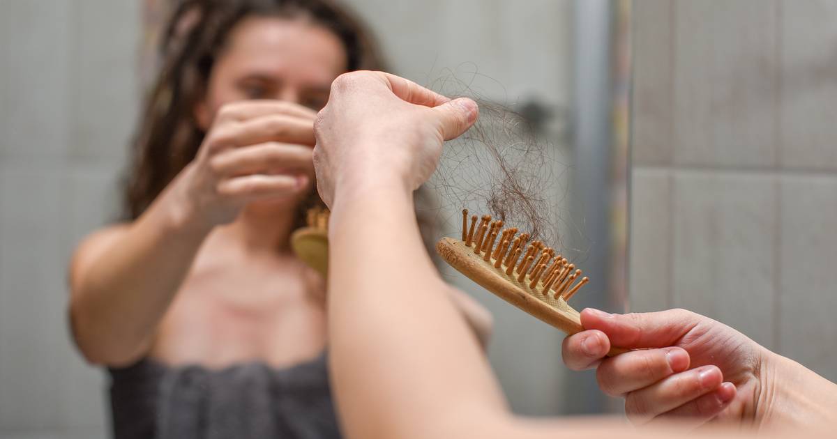 Nouveau médicament pour les personnes qui deviennent chauves précocement à cause de la pelade des cheveux.  « C’est pour la vie » |  Nina