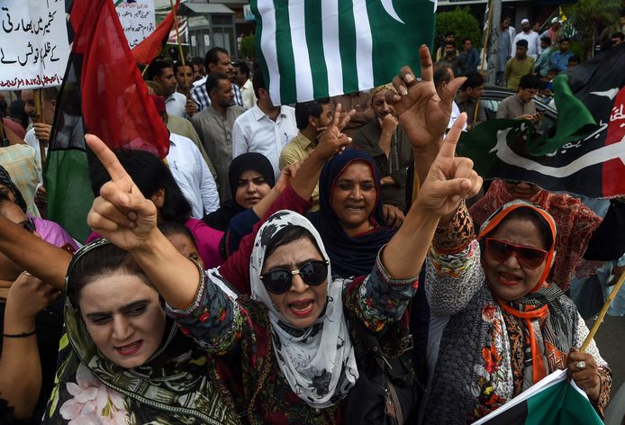 Nadat India bekendmaakte de speciale status van Kashmir te schrappen, leidde dat tot protesten in Pakistan.