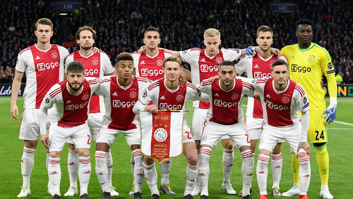 Luke Edwards: 'In Engeland genieten we van het plezier dat Ajax uitstraalt' Beeld REUTERS
