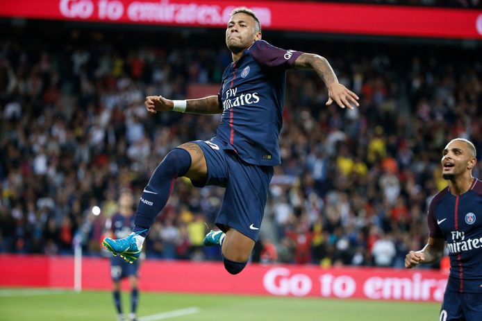 20 augustus: Neymar mist zijn debuut in het Parc des Princes van PSG allerminst. De Braziliaan scoort in zijn eerste thuismatch twee keer, is goed voor twee assists én dwingt een penalty af. Toulouse gaat met 6-2 door de gehaktmolen.