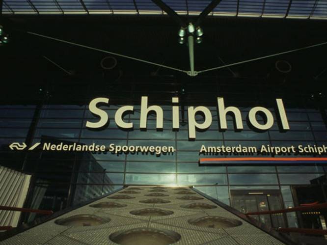 "Europese vliegtaks nekt Schiphol"