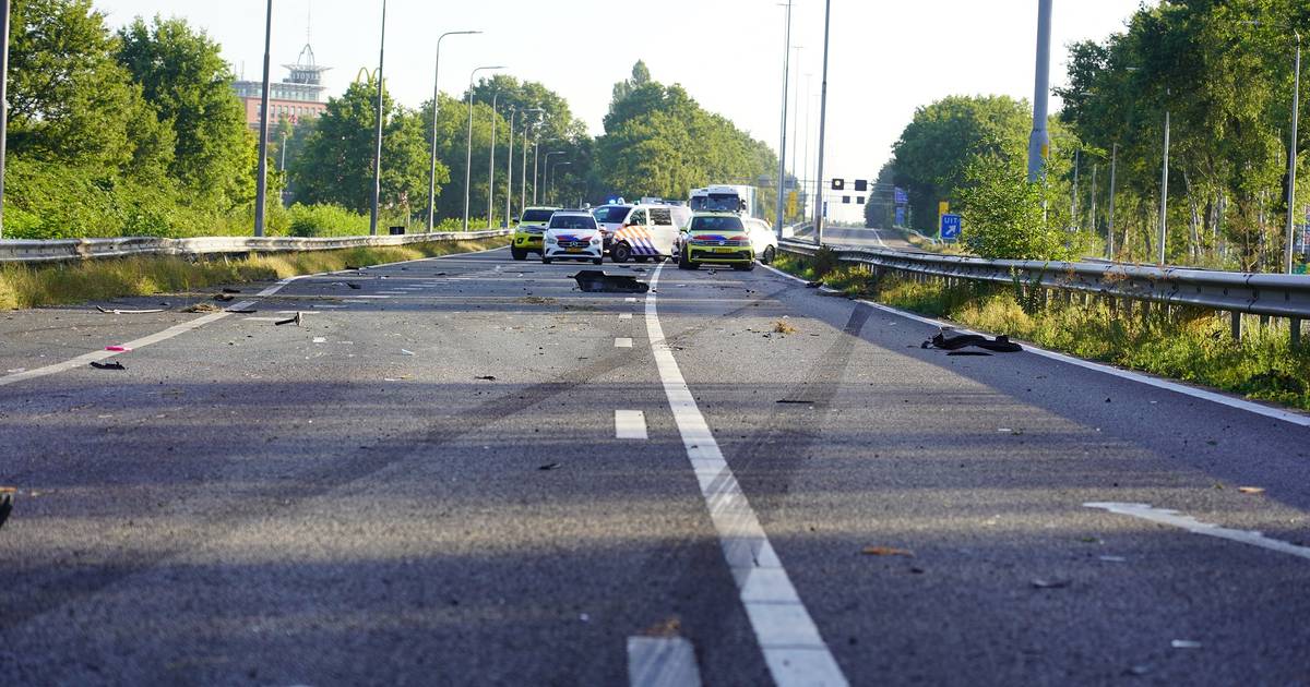 Man overleden na ongeluk op A27 bij Oosterhout.