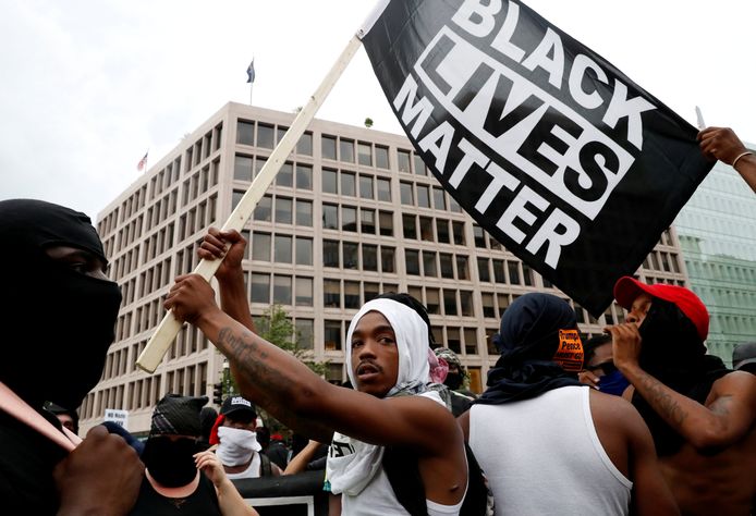 Tegenbetogers van de 'Black Lives Matter'-beweging.