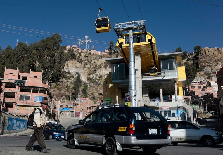 Een station in La Paz (Bolivia). Beeld REUTERS
