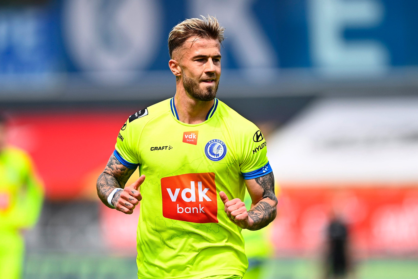 Football Talk. Hertha aast op Niklas Dorsch (AA Gent ...