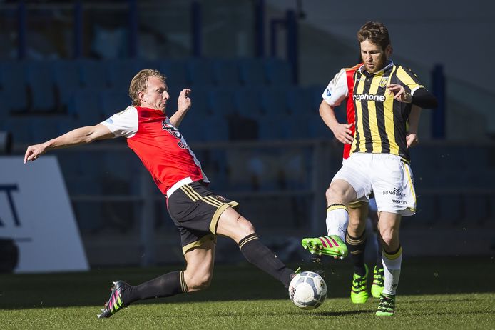 Voetbal noppen shop