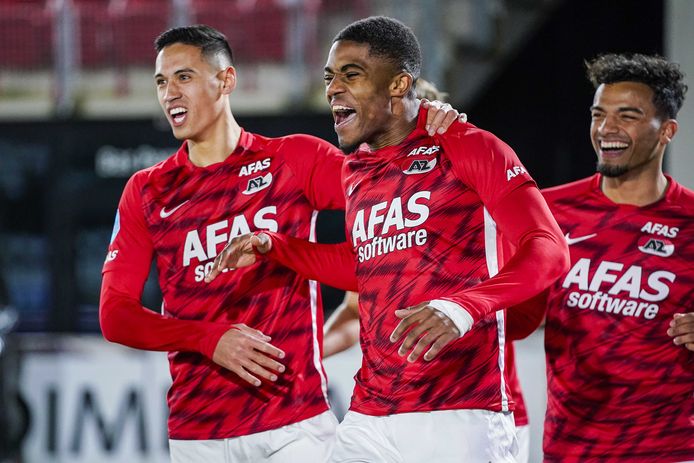 Az Verslaat Fc Twente In Foutenfestival En Legt Druk Bij Psv Nederlands Voetbal Tubantia Nl