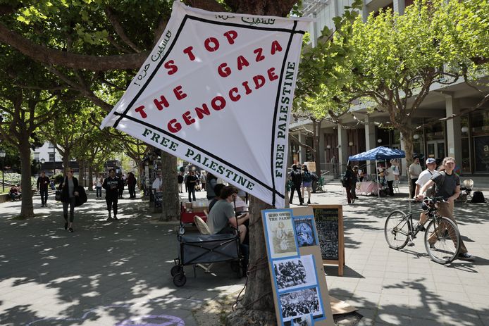 Protest op de campus van de University of California Berkeley.