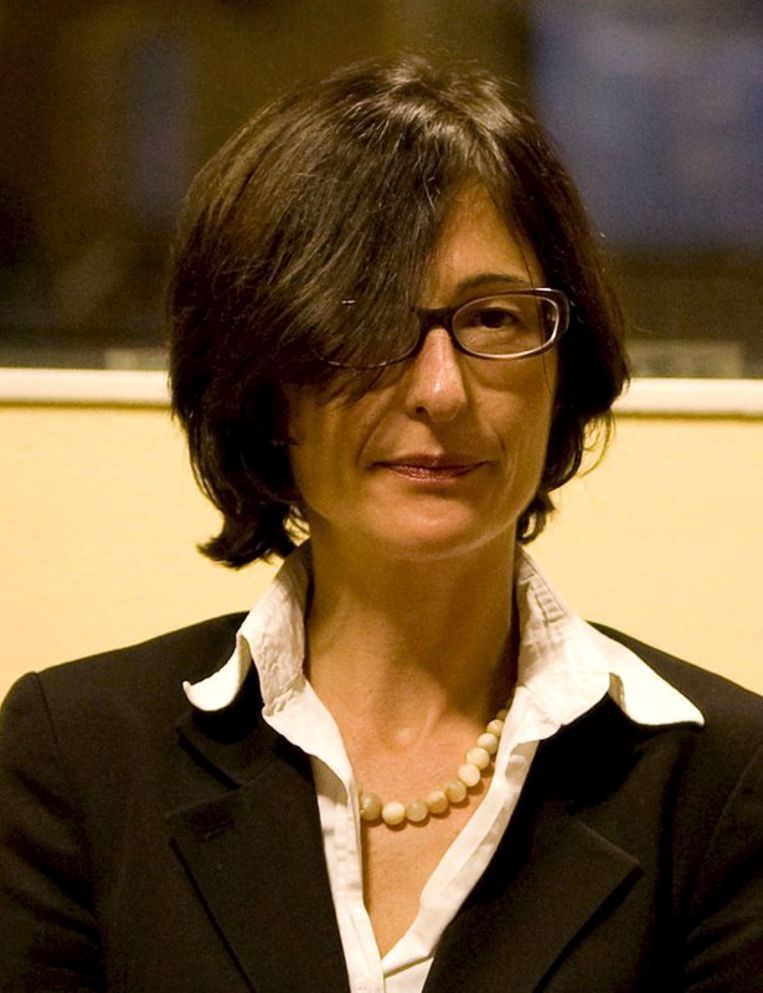 Oudwoordvoerster Joegoslaviëtribunaal veroordeeld voor minachting hof