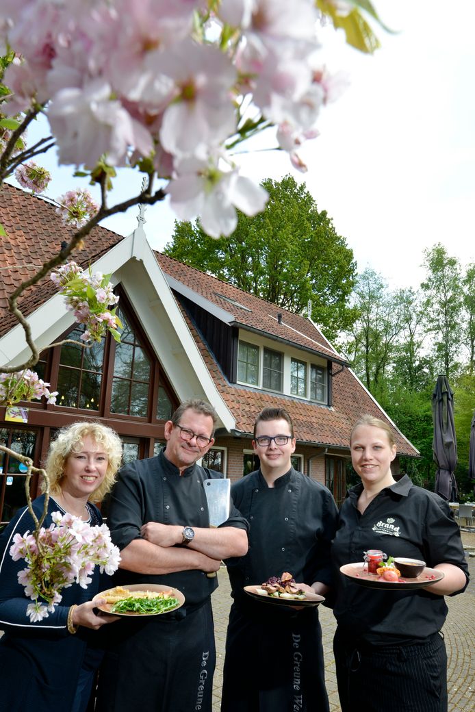 Het team van Hotel & Restaurant De Greune Weide.
