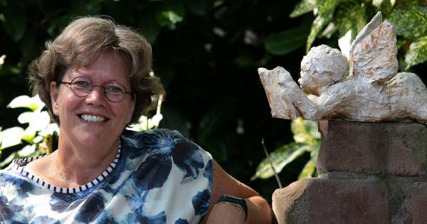 Helmondse dominee vertaalt Bijbel voor ongelovigen: Spirituele verhalen voor mensen die 'niks' zijn 