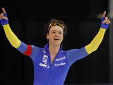 Nils van der Poel zorgt voor sensatie met wereldrecord op 5000 meter, tweede tijd voor Patrick Roest 
