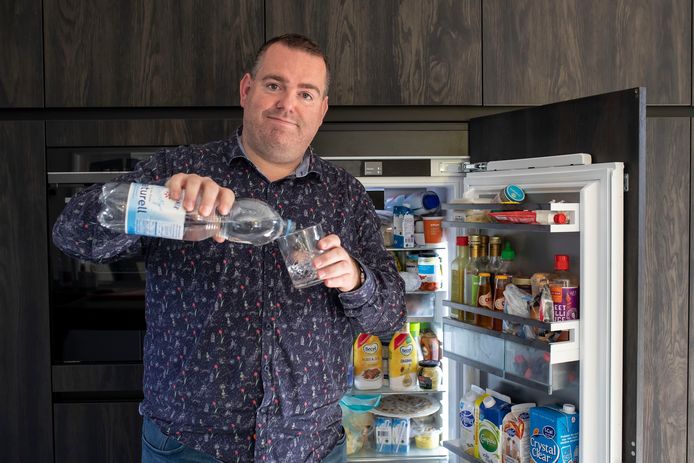 Twentenaren moesten twee weken water koken alvorens het te kunnen gebruiken of water uit de fles pakken.