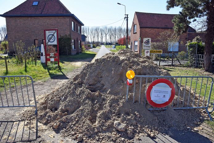 Grens Met Belgie Blijft Tot En Met 8 Juni Dicht Voor Niet Essentiele Reizen Zeeuws Nieuws Pzc Nl