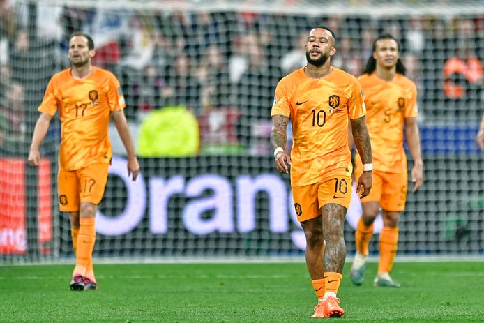 Oranje beleefde een ontluisterende avond tegen Frankrijk.