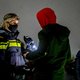 Keukenmessen en pepperspray gevonden bij preventief fouilleren, ‘bescheiden’ opbrengst proef in Amsterdam