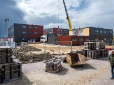 Opvang Oekraïense vluchtelingen op omstreden grond nadert voltooiing, zowel uit Arnhem als Elst bezwaren