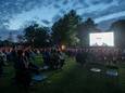 Openluchtfilm in het Torckpark tijdens de CultuurZomer van 2021.