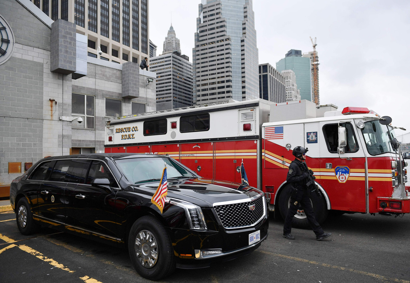 Trump heeft een nieuwe auto: 's werelds best beveiligde limousine ...