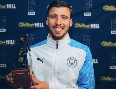 La presse anglaise “oublie” De Bruyne, le titre de Joueur de l’année pour Ruben Dias