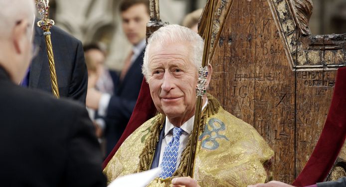Koning Charles tijdens zijn kroning