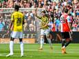 Marco van Ginkel viert de 0-1 in De Kuip. Hij zal zich kronen tot matchwinnaar voor Vitesse tegen Feyenoord.