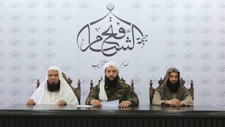 Leiders van het Nusra-front in Syrië roepen alle jihadisten op zicht te verenigingen. Beeld epa