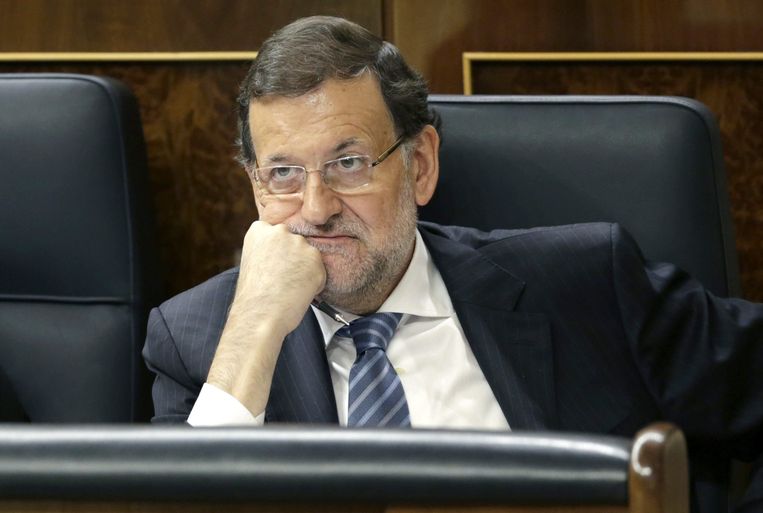 De Spaanse premier Mariano Rajoy tijdens het parlementaire debat vandaag over corruptie. Beeld EPA