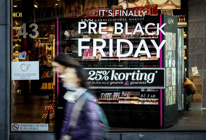 Test Aankoop waarschuwt voor superkortingen Black Friday deal van 25 procent is er vaak een van maar 8 procent Black Friday en Cyber Monday hln.be