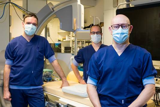 Johan Vijgen (rechts) is als elektrofysioloog gespecialiseerd in hartritmestoornissen.