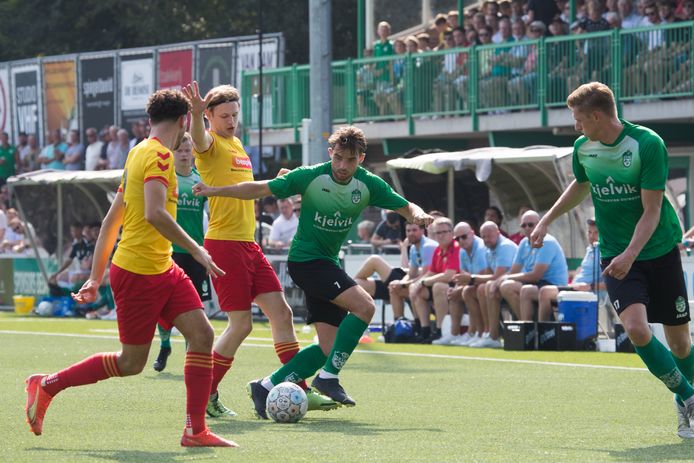 Waarom Rohda-aanvaller Lugtenberg ondanks zijn geweldige invalbeurt in ...