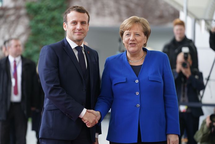 De Franse president Emmanuel Macron en de Duitse bondskanselier Angela Merkel, hier op een archiefbeeld uit januari.