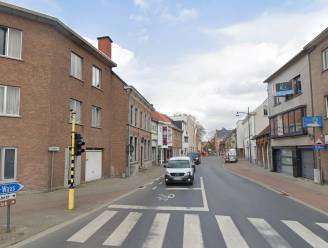 Juwelen gestolen uit appartement in Oude Dorpsstraat