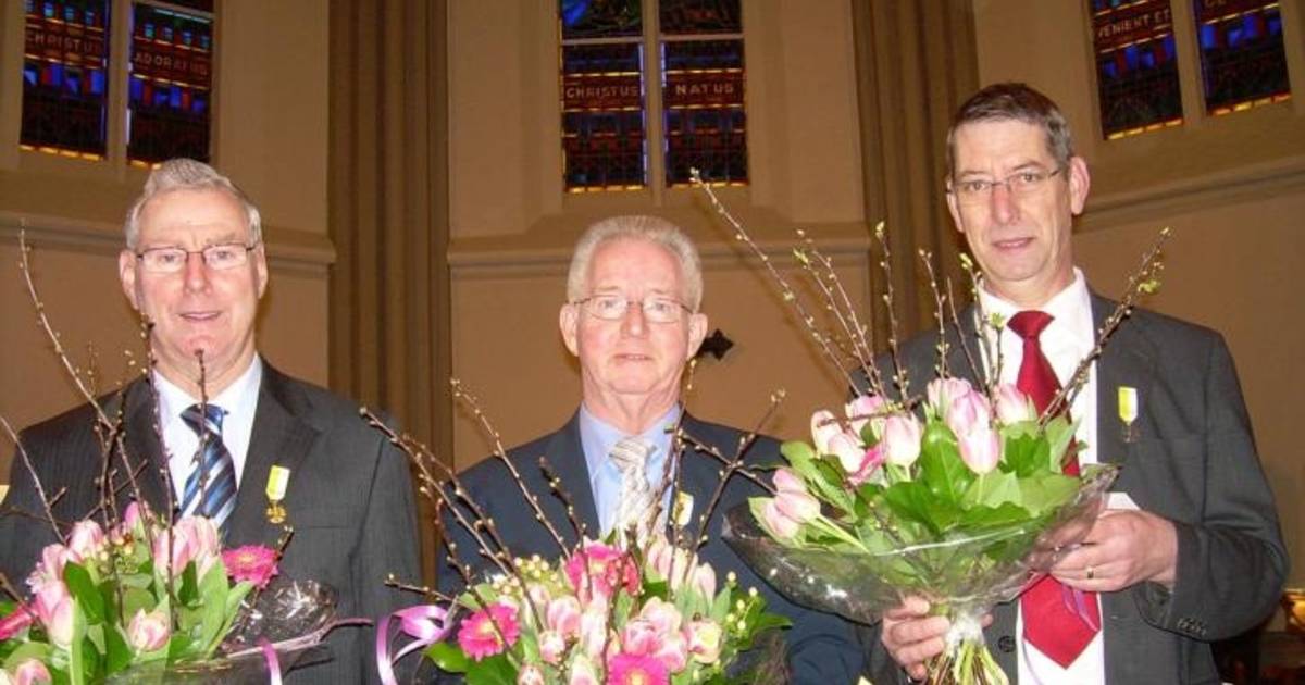 Jubilarissen gehuldigd