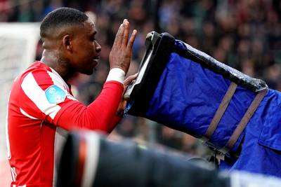 PSV’ers dragen zege op aan Ihattaren: ‘Deze is voor jou, Mo!’