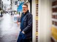 Arien van Pelt (52) in de Vriesestraat.