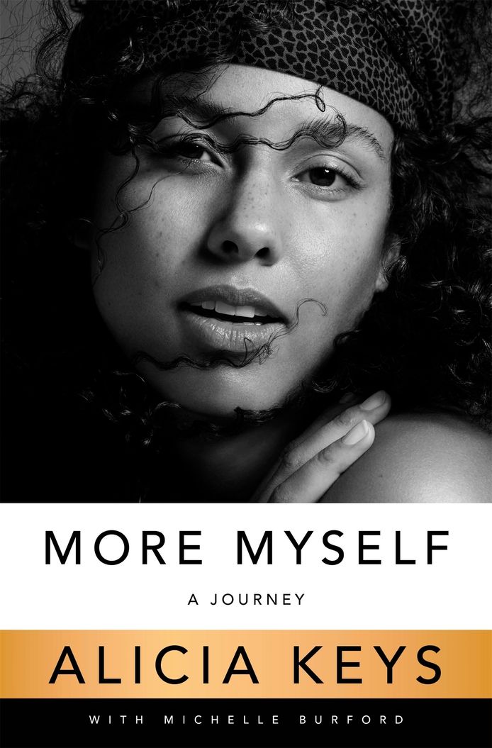 De cover van het boek 'More Myself: A Journey'