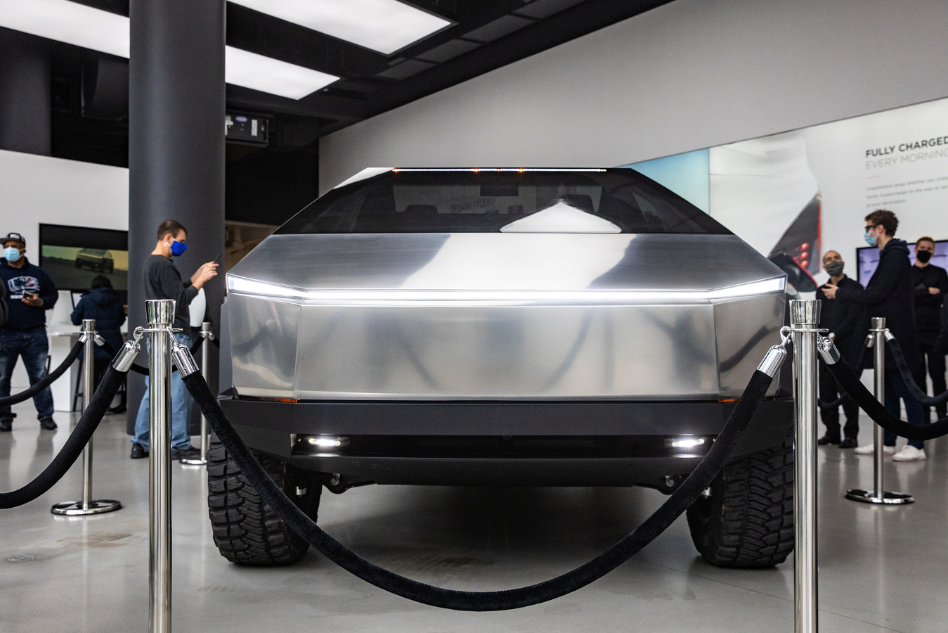 Tesla Cybertruck komt later uitstel van